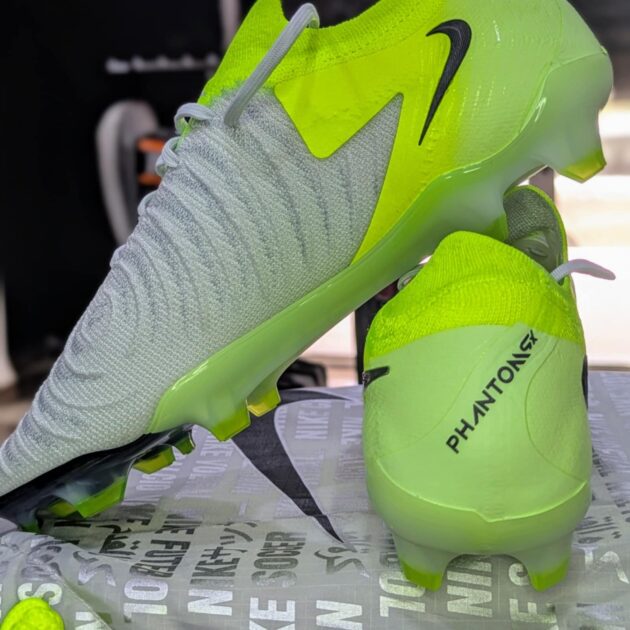 NIKE PHANTOM GX2 ELITE JAUNE GRIS