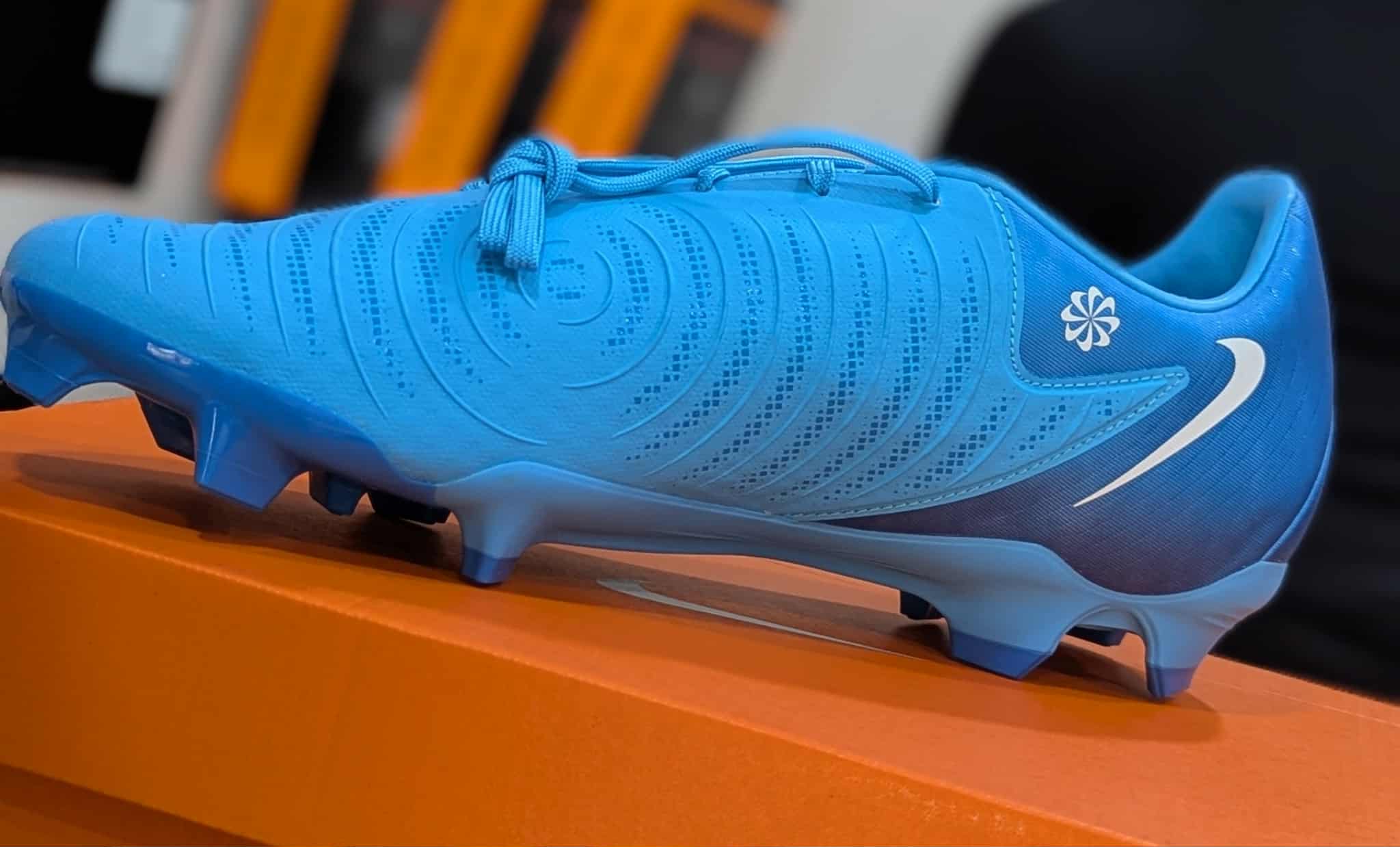 NIKE PHANTOM GX2 ACADEMY FG/MG BLEU